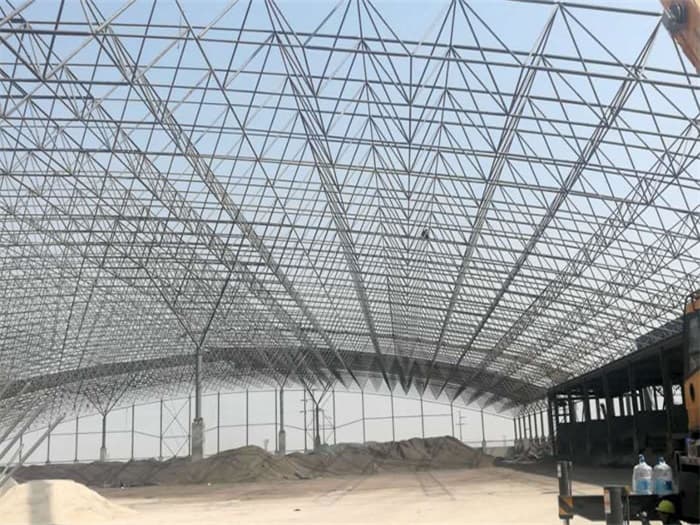 丽江钢厂料仓网架工程